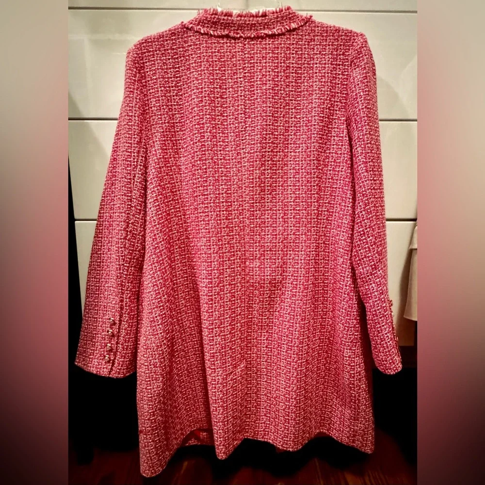 Tweed Bouclé Pink White Jacket Blazer Pearl Buttons Nanette Lepore 🌸💗 - Picture 9 of 10